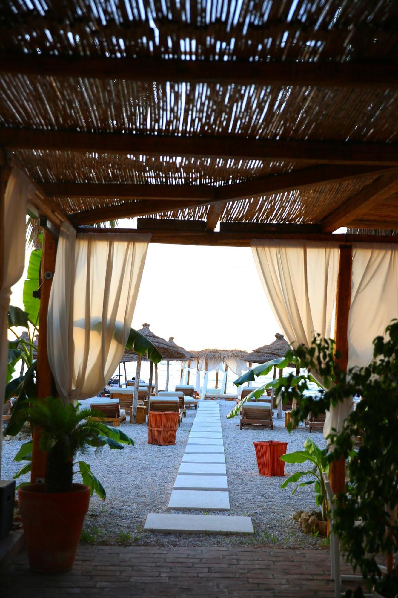 Oricon Coast Luxury Resort Orikum Extérieur photo